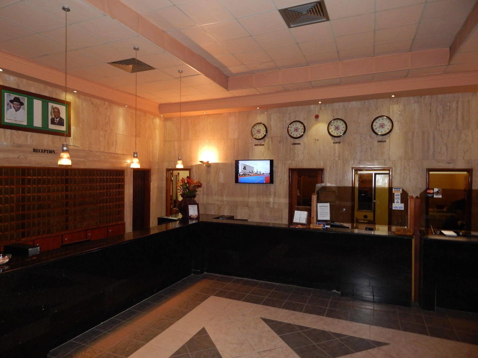 Hotel Presidential Port Harcourt Buitenkant foto