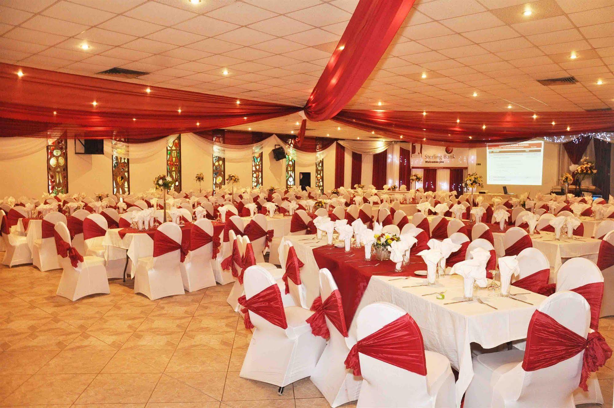 Hotel Presidential Port Harcourt Buitenkant foto