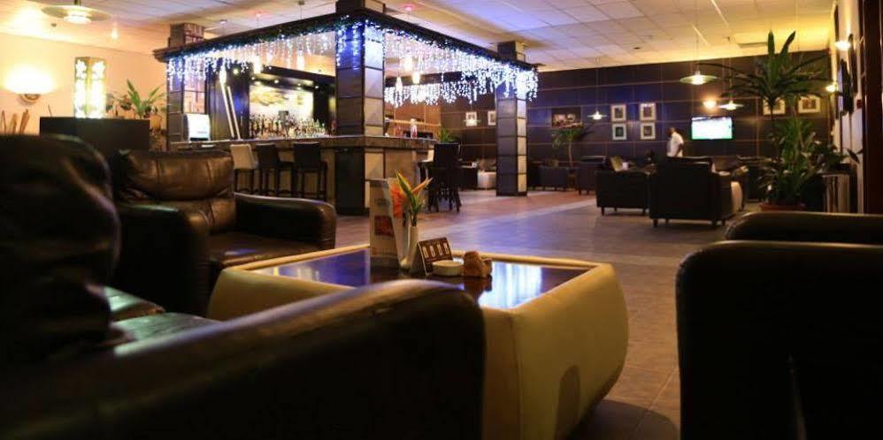 Hotel Presidential Port Harcourt Buitenkant foto